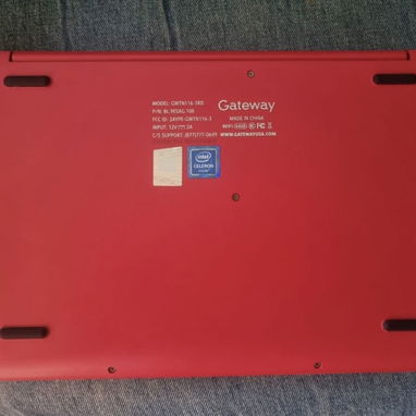 Mini laptop prácticamente nueva - 3/4
