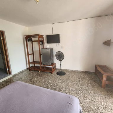 RENTA hostal de 3 habitaciones y piscina en Playa Guardalavaca,  Holguin con Qba Hostin 360 - 6/10