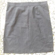 Saya Negra para trabajos de Oficina (Talla L) (De uso) - Img 53411538