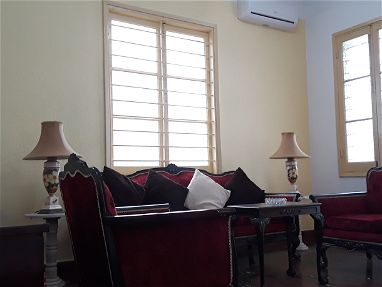 Renta de casa independiente de tres habitaciones en Miramar - Img 65960369