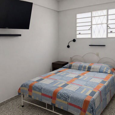 Casa amplia y funcional de dos plantas en venta (Lawton-10 de Octubre), excelentes condiciones constructivas y servicios - 6/10