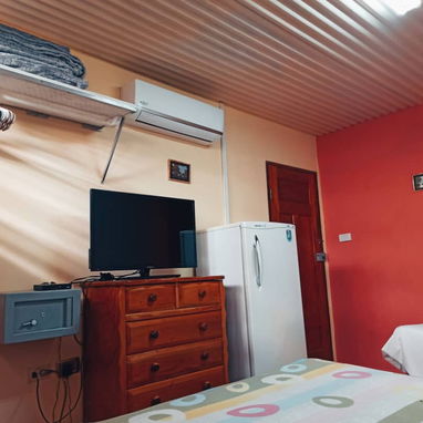 📱 Varadero: Tu Casa en la Playa a Pasos del Floridita - Img 118281298