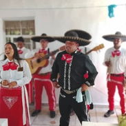 Mariachis en la Habana - Img 55749386