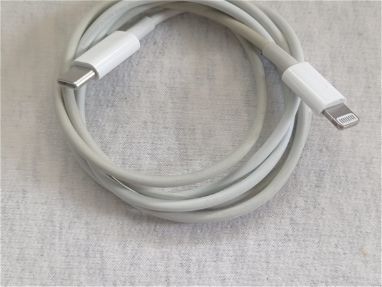 Vendo cable original de iPhone tipo c para lignit by California - Img 66124055