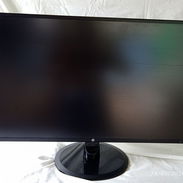 Monitor hp 27 pulgadas de uso en perfecto estado 100usd - Img 56959599