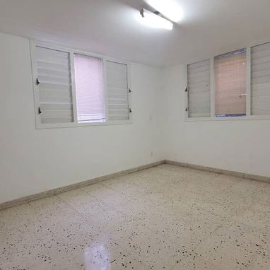 Venta apartamento bajos 3 cuartos garaje 57mil usd 53582376 - Img 118439204
