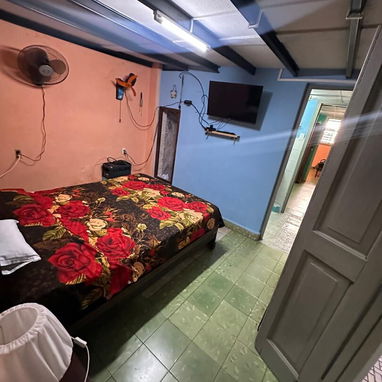 Se vende casa Centro Habana Es puerta calle en 16000usd - Img 119644272