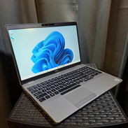💻Dell Latitude 5511 traída de EEUU mínimo uso impecable - Img 57342835