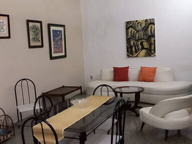 Renta de Magnífico apartamento de 2 habitaciones climatizadas en la calle Línea del Vedado - Img 64297161