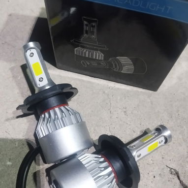 Dale tres caras buenas a la noche! 🚗💥 Dile adiós a la oscuridad con los Bombillos H4 de Carretera 3 Caras. Con su chip - Img 124774473