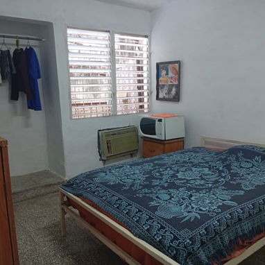 ▎🏡 ¡Oportunidad en el Vedado! Amplio Apartamento en Planta Baja - Img 121887360