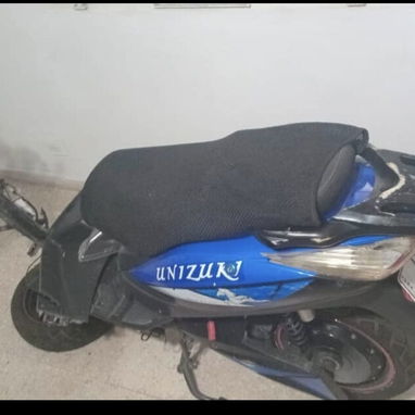 Vendo moto eléctrica en 800 dolares,este es el precio porque tuve un accidente y no la voy arreglar - Img 122448613