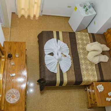 🚿🚗Hostal "Mary´s Sweet Home" de 3 Habitaciones en el Vedado REF 1349 - Img 95647404