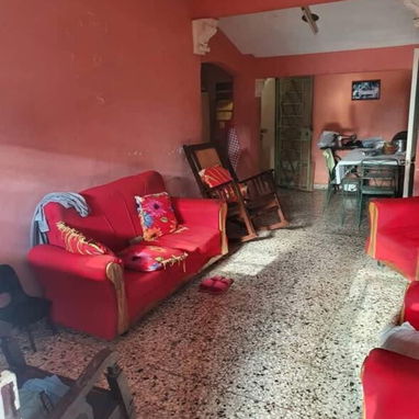 Casa independiente, 2 4tos placa libre - 7/8
