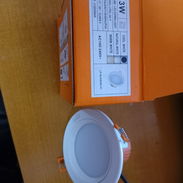 Vendo Distroicas de 3w (1200 cup) y de 9w (1500) NEW funcionan en 110 y 220 solo whatsapp lary 53136050 - Img 55979697
