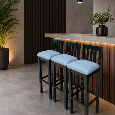 Juego de sala , sillones comadritas y banquetas - Img 120481453