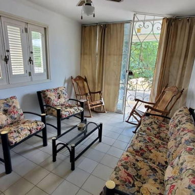 🏠 Alquiler de Casa en Playa. Ideal para estudiantes extranjeros. 🛏️Tiene 3 habitaciones. 📞Reserva: +5355284821. - 4/6