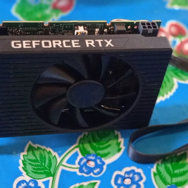 En venta tarjeta de video Nvidia GeForce RTX 3050 OEM - 5/5