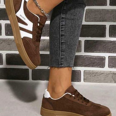 TENIS NUEVOS 👟✨ — Número 38TENIS NUEVOS 👟✨ — Número 38 💸 30 USD / CUP según el cambio🔥 Modelo en gamuza marrón + fra - 5/6