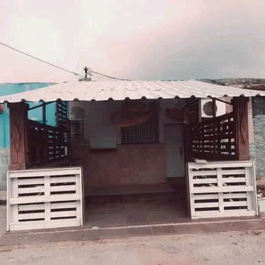 Venta de 2 casas juntas en cojimar ( total 2200 m²) - 8/10