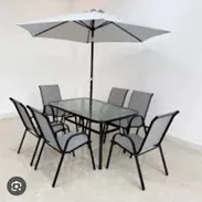 Juego de comedor de 6 sillas para exterior con sombrilla en la mesa comunícate con Pedro - Img 53424570