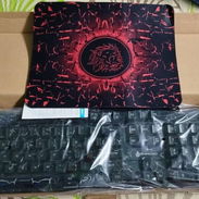 Kit de teclado y mouse gamer RGB incluye mousepad.  35 usd - Img 56025340
