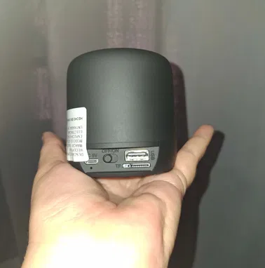 Bocinas de mano Bluetooth puerto usb y tarjeta SD, nuevas y de varios colores - Img 94516881