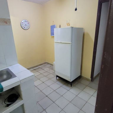 Vendo apto en la coronela 7500 piso 2 - 4/6