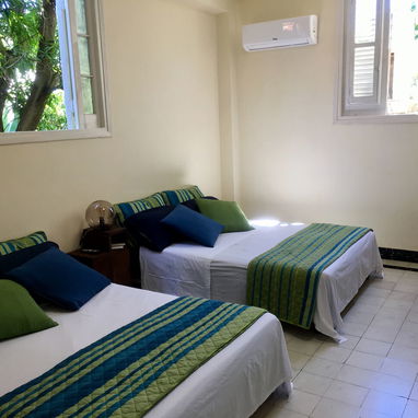 Renta lineal de apartamento en el Vedado - Img 109447200