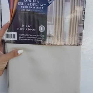 Juego de 2 cortinas blackout Ceasar Palace. Medida:  140 × 240 cm US$31.00. Elegancia donde va - 2/4