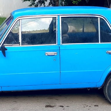 AUTO LADA - 2/2