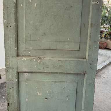 Vendo Repisa de hierro y cristal. Puertas de cedro - 4/5