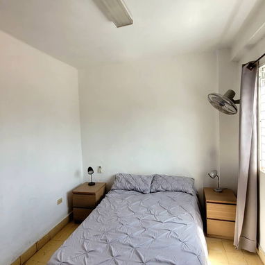 Venta de casa Vedado - Img 126757280