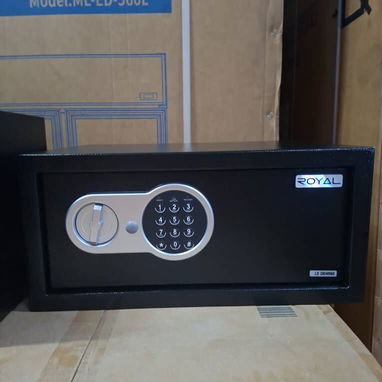 Caja fuerte Royal 43,24 y 16 litros - Img 120762256