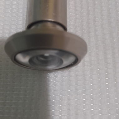 Vendo Ojo Mágico. Mirilla para puerta. Ojo de buey. 1200 cu.  TEL 59 17 06 87 o mensaje por watsapp. - 4/5