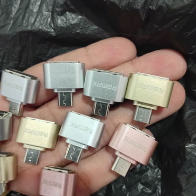 Adaptador para poner memoria usb en móvil - 2/2