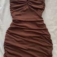 Vestidos Zara y pull and bear nuevos - Img 57585310