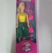 juguete : muñeca  barbie con accesorios nueva - Img 48946427