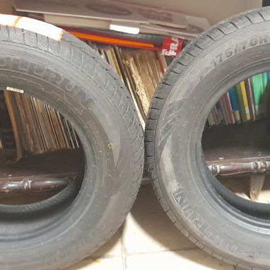 Vendo 2 gomas 175/70/13 - 2/2