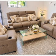 Con nuestros muebles a medida puedes elegir tela, color, tamaño y estilo, para que tu sala se adapte 100% a tu forma - Img 57967036