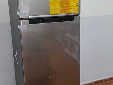 ❄️"Refrigerador" marca Samsung de 11" pies con trasporte incluido Habana - Img main-image