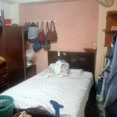 SE VENDE ESTA CASA EN MARIANAO 67/132 Y 130 - 4/10
