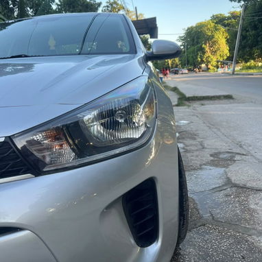 Kia Río - 3/5