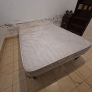 Vendo cama y colchon camero, todo por 50 usd - Img 57654358