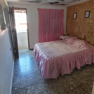 Renta de casa con piscina en guanabo - Img 118814249