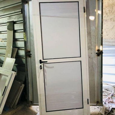 Realizamos todo tipo de diseños modernos en carpintería de aluminio 🪟 y cristal 🔮 *Llena de estilo y vida tú hogar*🏘️ - Img 118990637