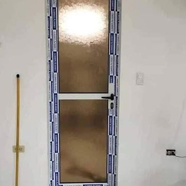 Decore su hogar🏘️ con estilo y los mejores diseños de ➖Puertas ➖Ventanas ➖Estantes ➖Bajo de mesetas ➖Paños fijos - Img 118990558