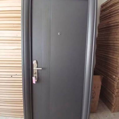 PUERTAS POLIMETÁLICAS Y MADERA - 2/4