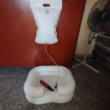 Lavadero inflable portátil. Este dispositivo médico y de cuidado personal está diseñado principalmente para lavar el - 3/5