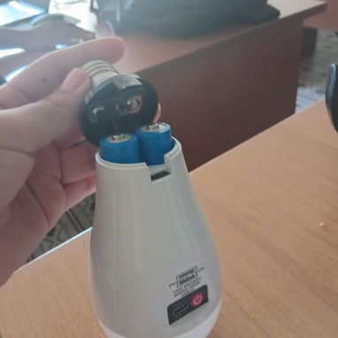 Bombillo E27 Recargable 15W USB-C Carga 3-4h Gancho Incluido VPT# - Img 127621761
